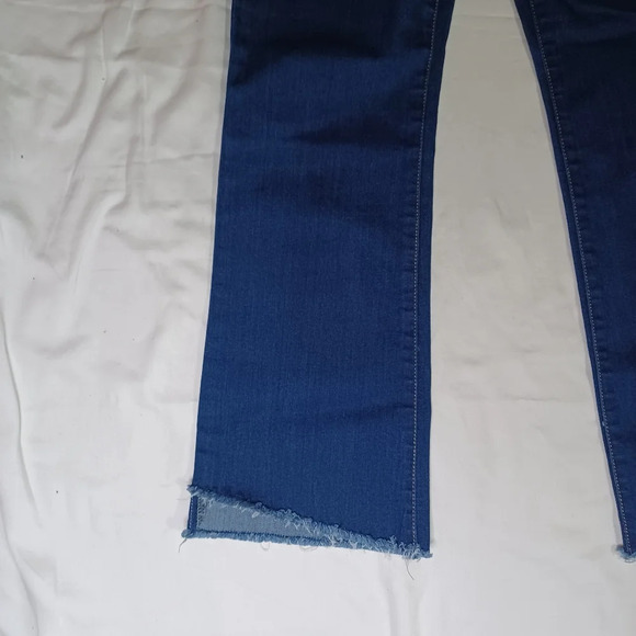 Nine West kick flare jeans with raw hem - Picture 3 of 14